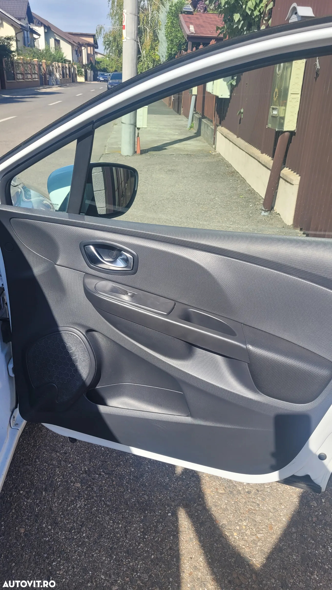 Renault Clio - 19