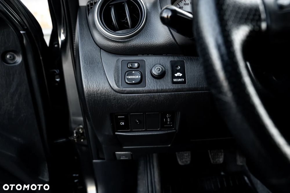 Toyota RAV4 2.0 VVT-i Sol - 22