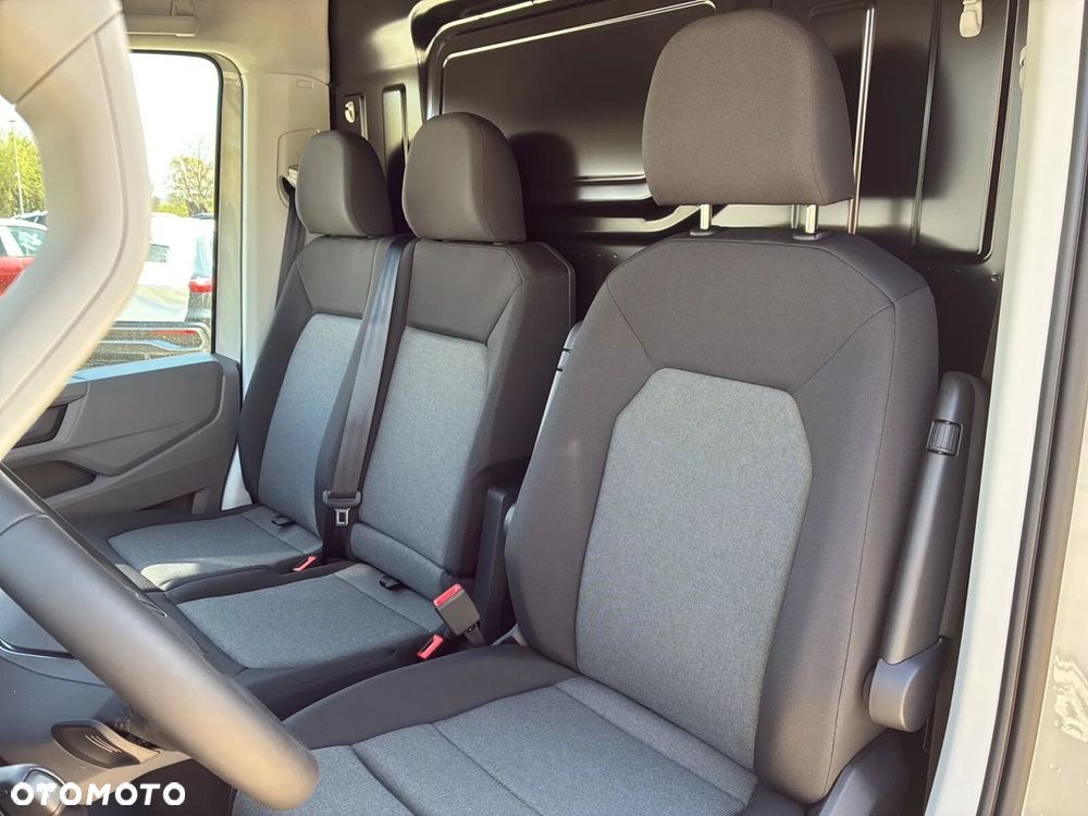 Volkswagen Crafter 35 Furgon AUTOMAT/L3H3, 2.0TDI 140 KM, Wysoki dach, r.o. 3640 - 17