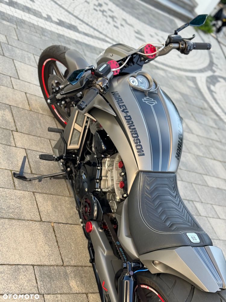 Harley-Davidson V-Rod Night Rod - 10