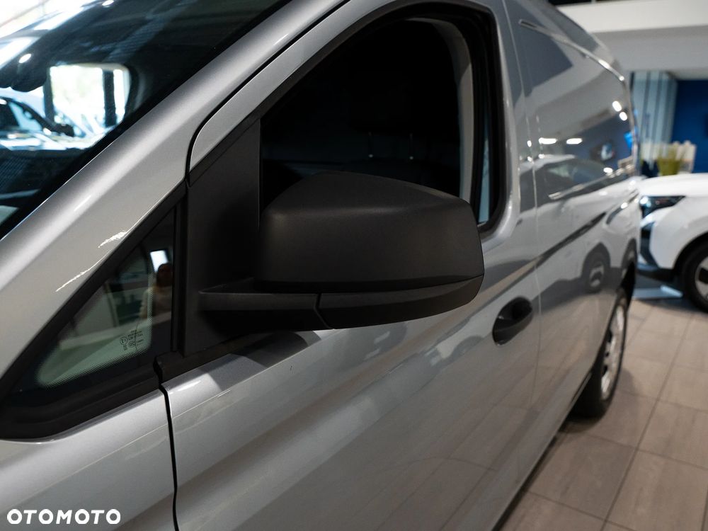 Ford Transit Connect - 12