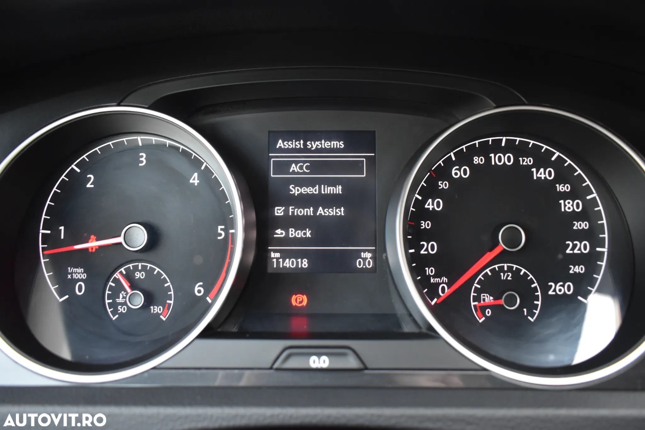 Volkswagen Golf 1.6 TDI Comfortline - 35