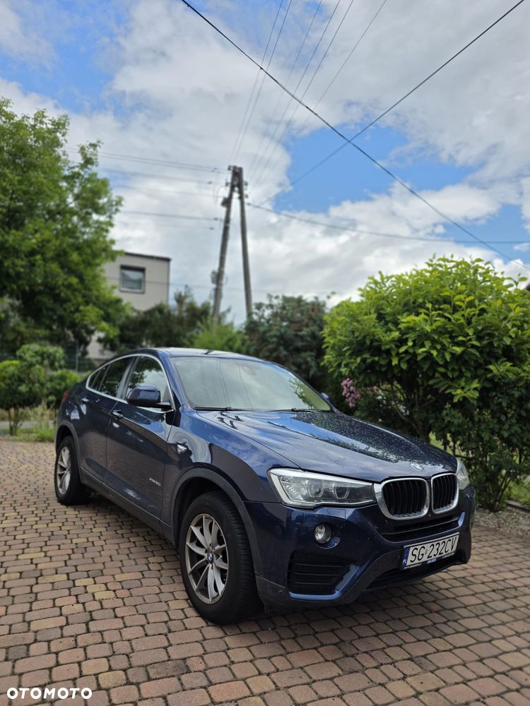 BMW X4 xDrive20i Advantage - 1