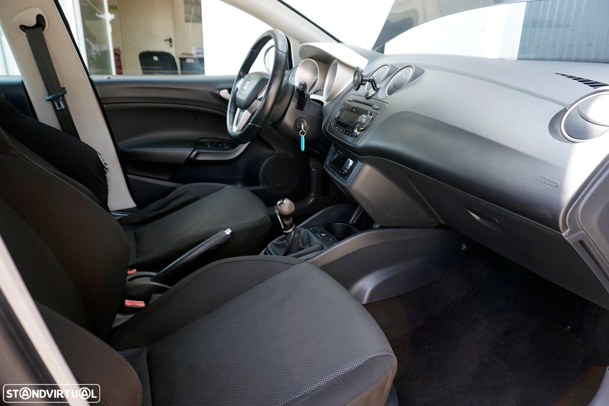 SEAT Ibiza 1.6 TDI Style DPF - 6