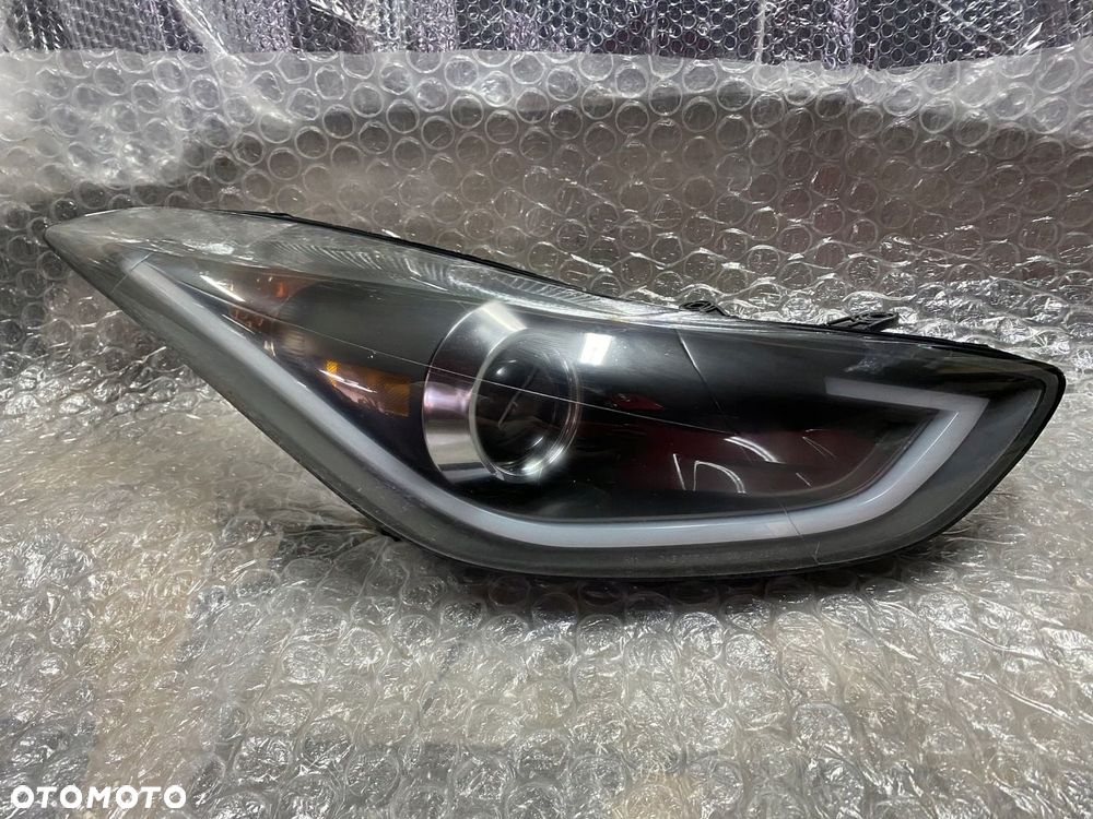 LAMPA PRAWA HYUNDAI ELANTRA JUNYAN LH-HU804 - 1