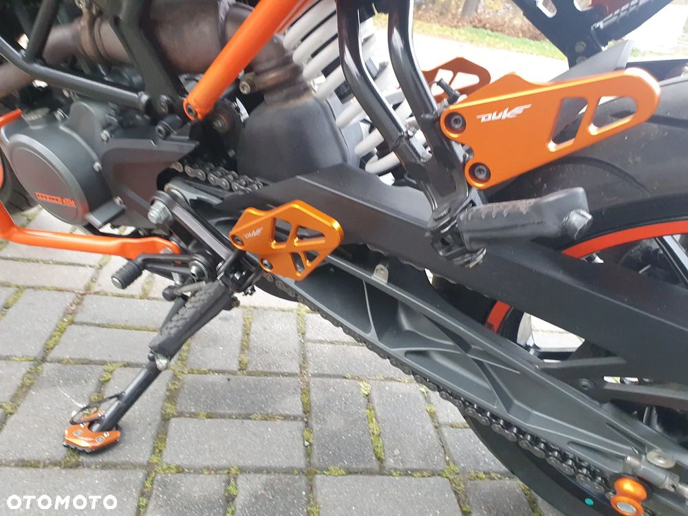 KTM Duke - 32