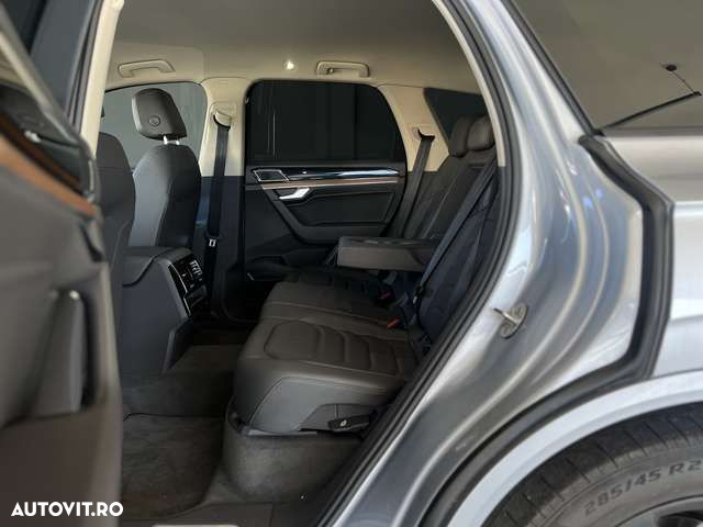 Volkswagen Touareg - 9