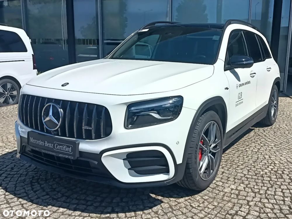 Mercedes-Benz GLB AMG 35 mHEV 4-Matic 8G-DCT - 3