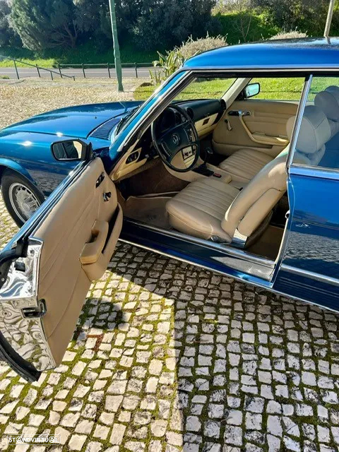 Mercedes-Benz SLC 350 - 9