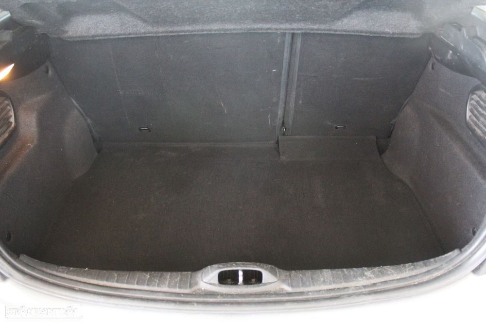 Peugeot 208 1.2 PureTech Style - 11