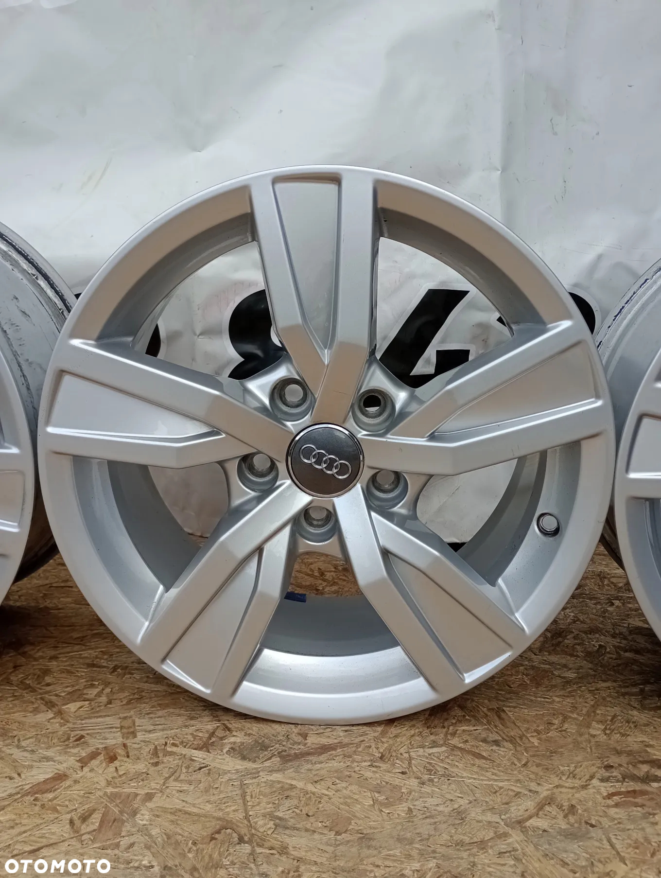 FELGI ALUMINIOWE 5x112 R16 7J ET35 AUDI A3 A4 - 4