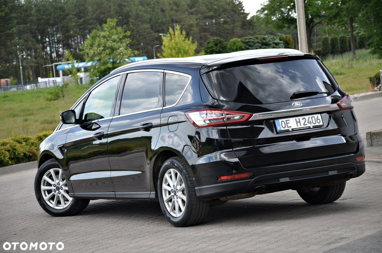 Ford S-Max - 10