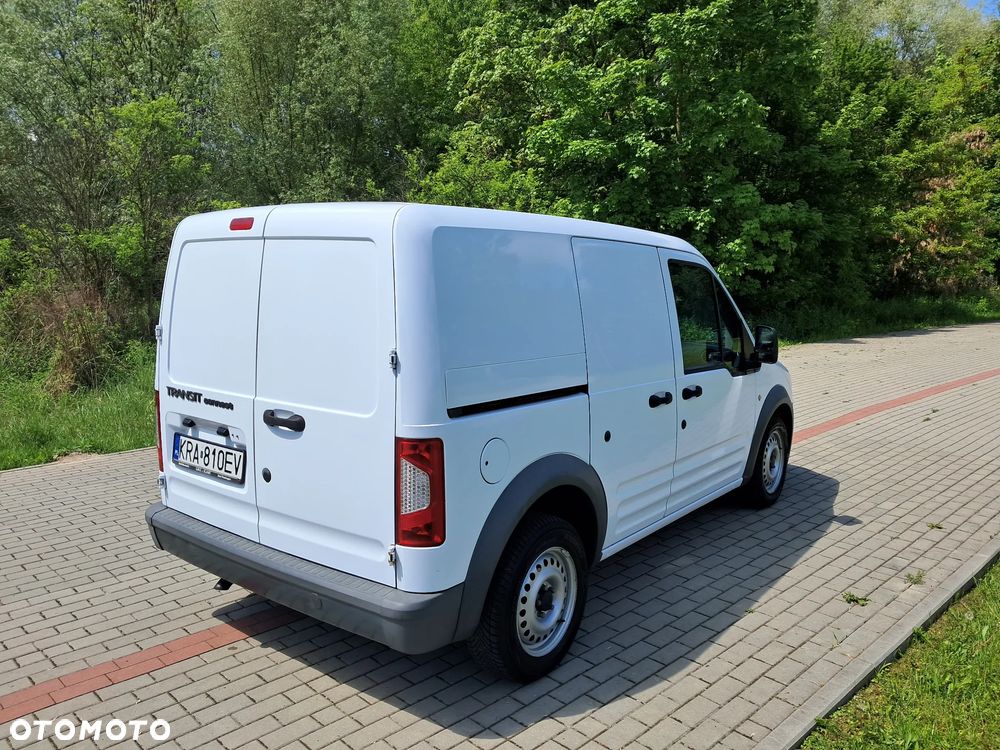 Ford Transit Connect - 4
