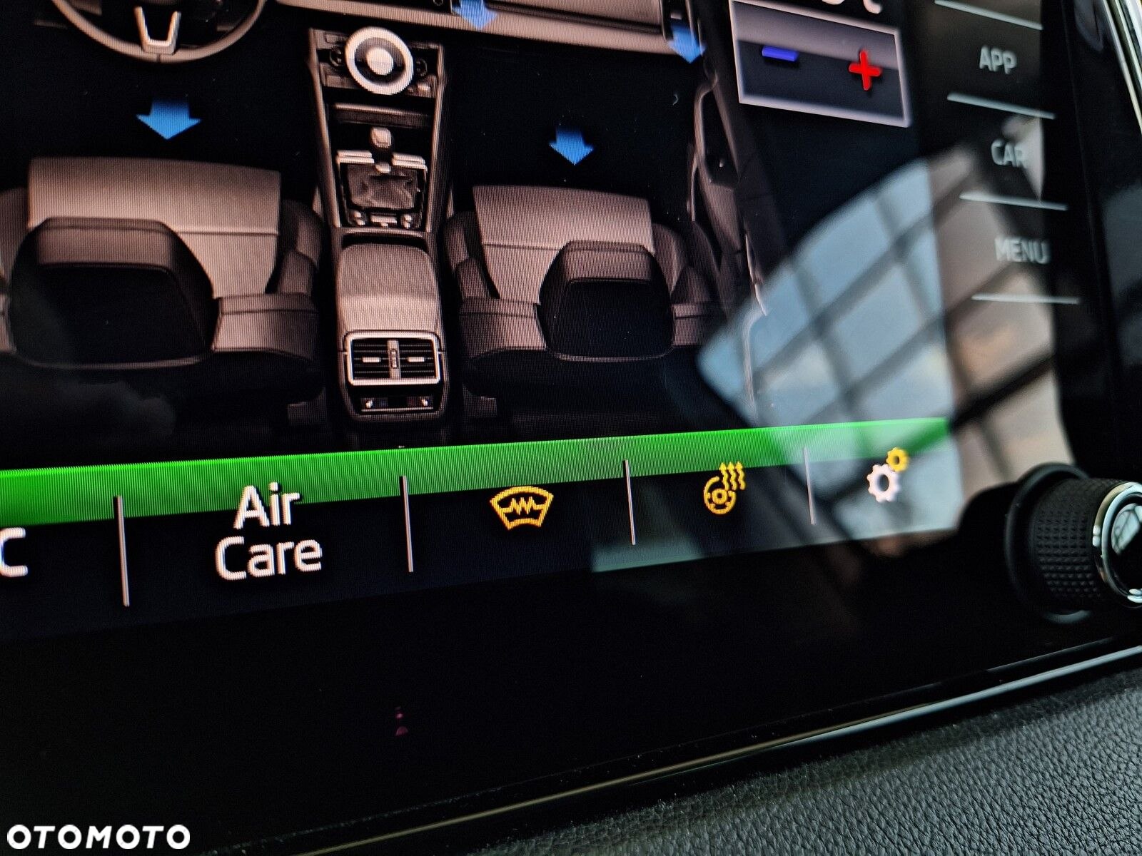 Skoda Karoq 1.5 TSI ACT 4x2 Style - 22