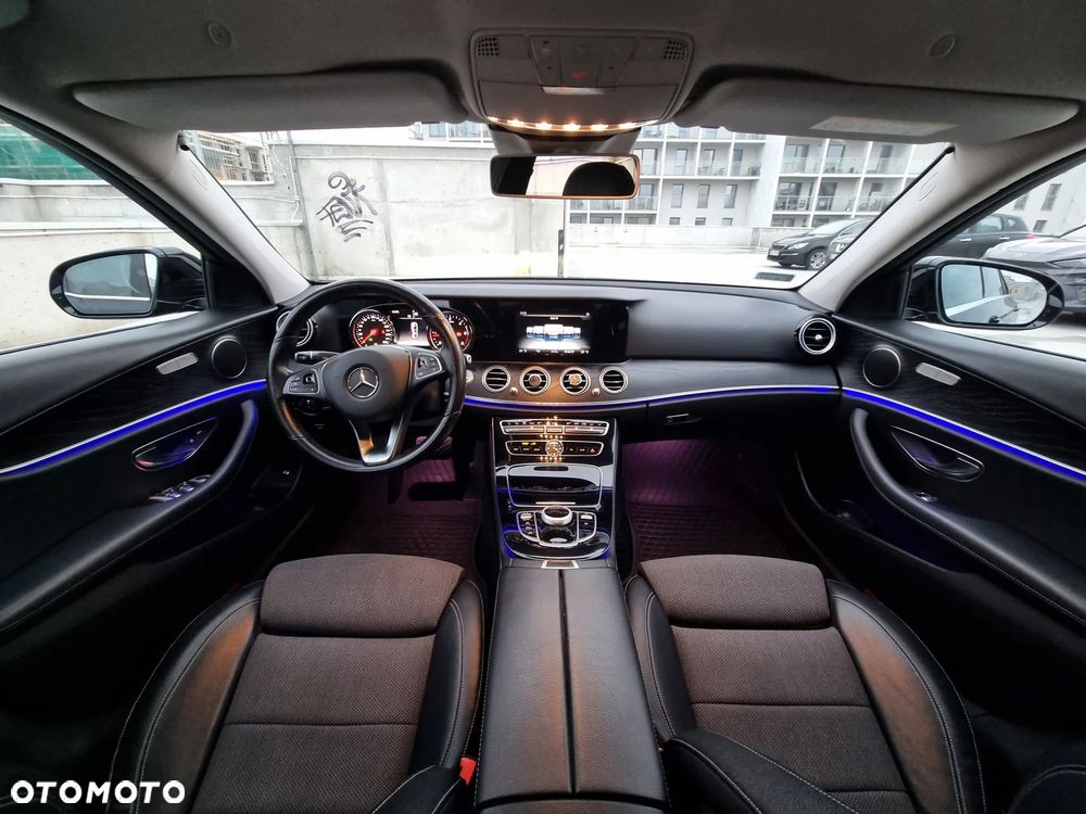 Mercedes-Benz Klasa E 220 d 9G-TRONIC Avantgarde - 7