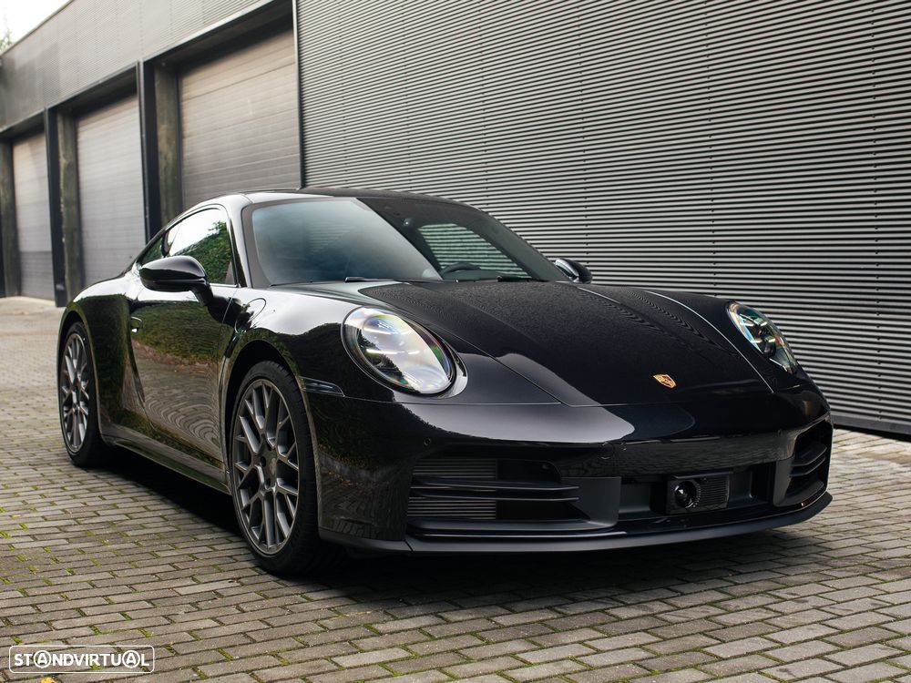 Porsche 911 (992) - 2