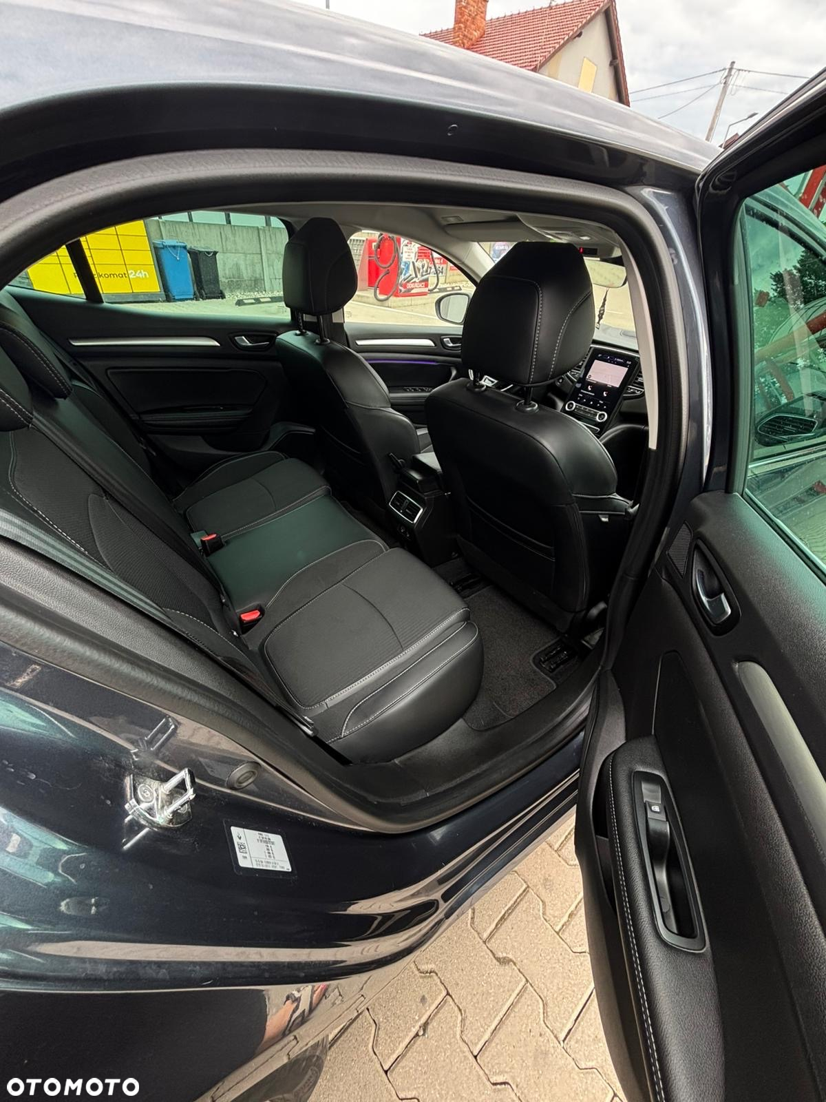 Renault Megane 1.3 TCe FAP Limited - 12