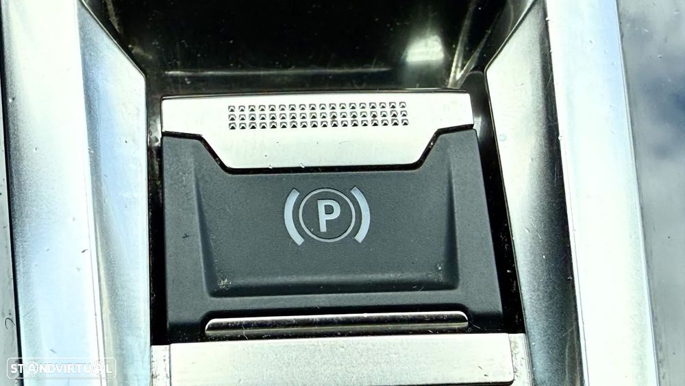 Peugeot 3008 PureTech 130 Stop & Start GPF EAT8 Crossway - 46