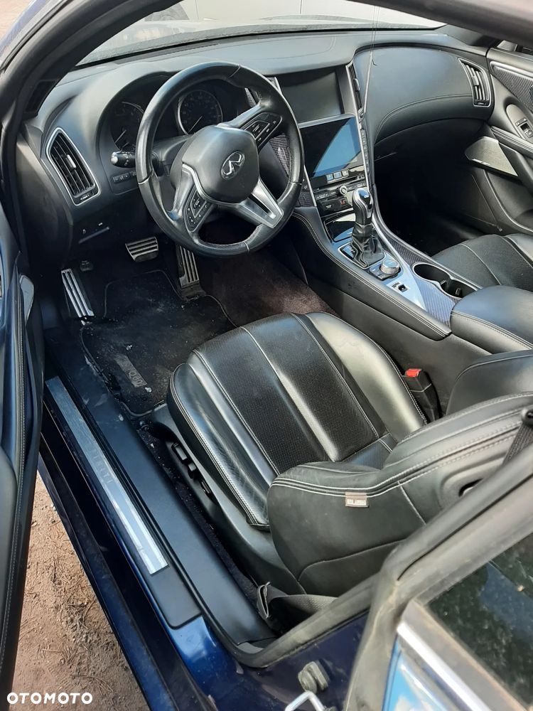 Infiniti Q60 - 4
