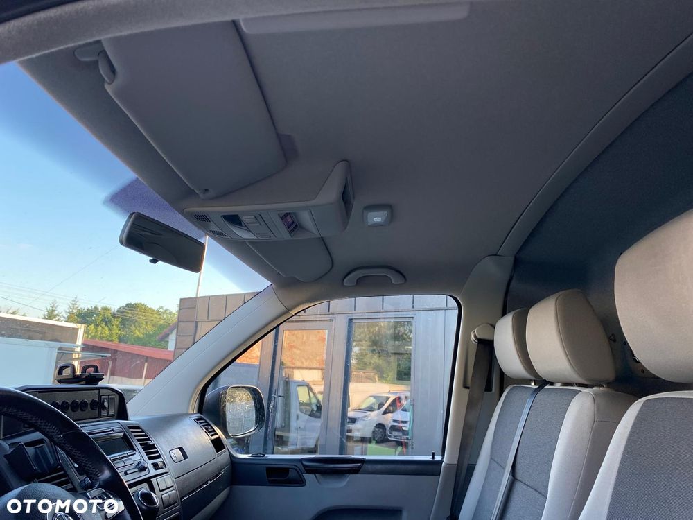 Volkswagen TRANSPORTER - 11