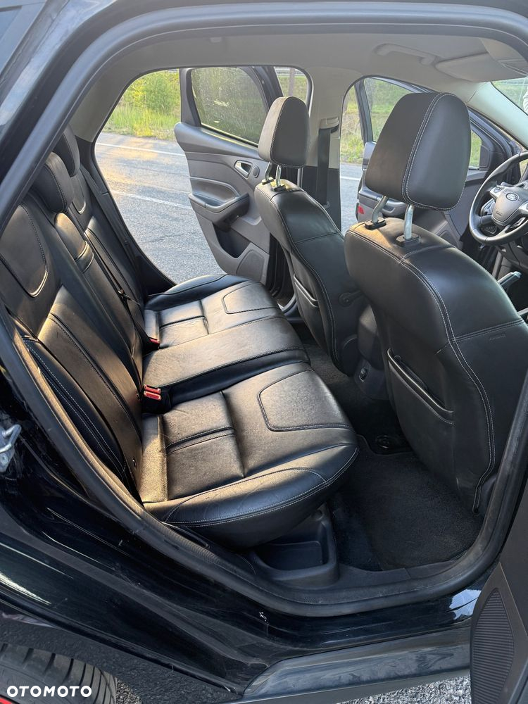 Ford Focus 1.6 EcoBoost Titanium - 9
