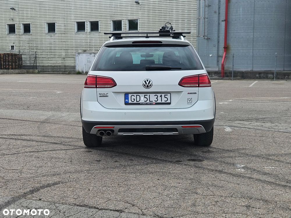 Volkswagen Golf - 15