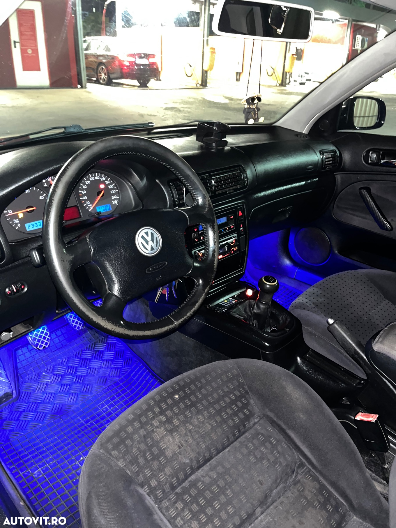 Volkswagen Passat Variant TDI - 9