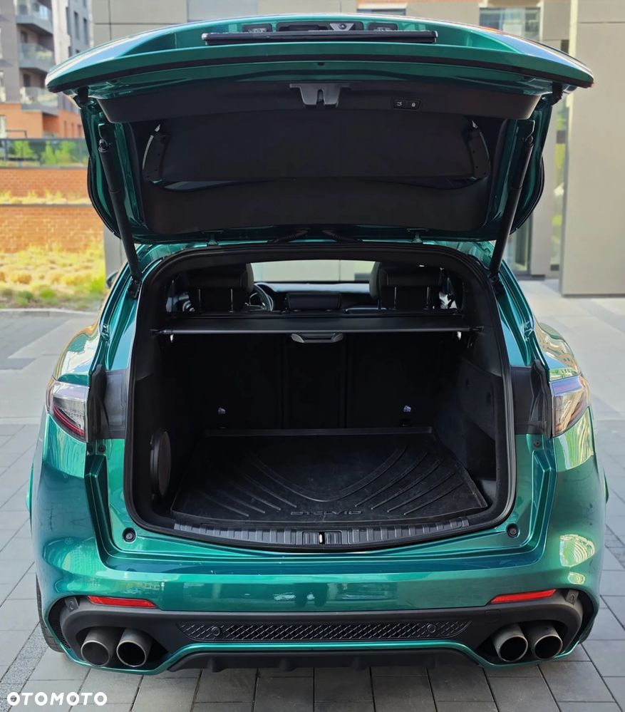 Alfa Romeo Stelvio 2.9 V6 Bi-Turbo Quadrifoglio Q4 - 19