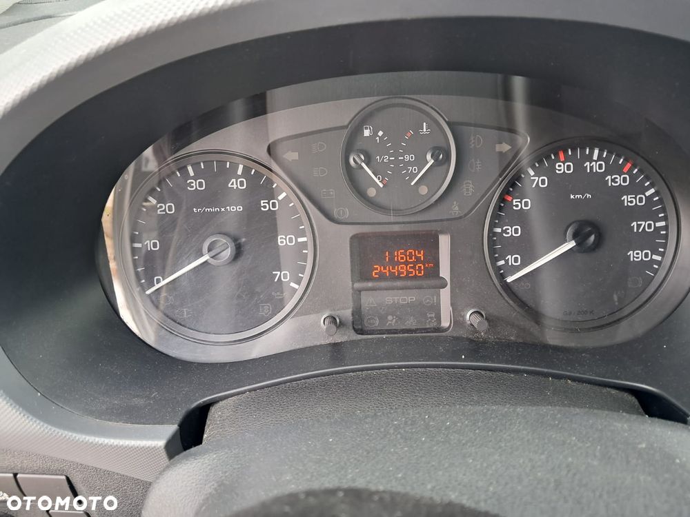 Peugeot Partner - 7