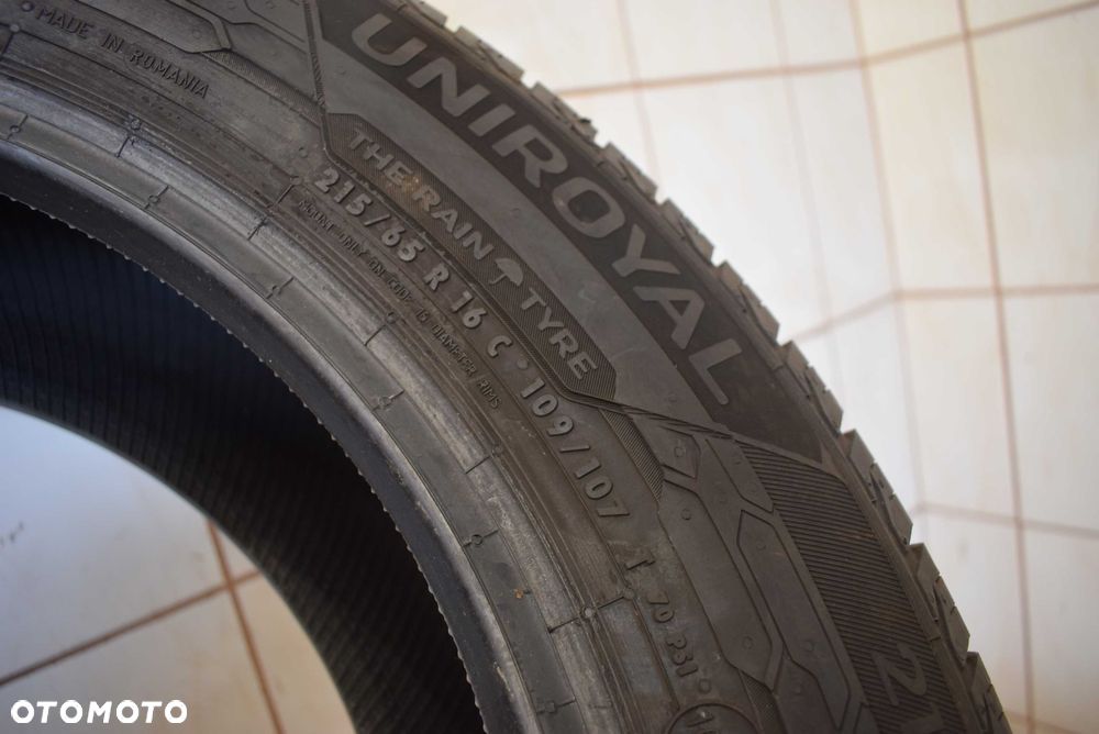R16C 215/65 109/107T Uniroyal AllSeasonMax - 7