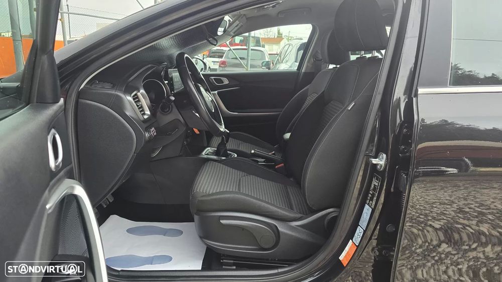 Kia XCeed 1.0 T-GDI Dynamic - 9