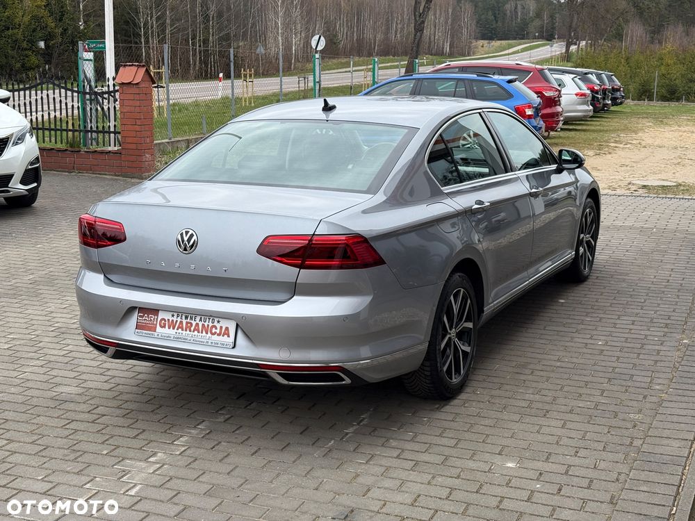 Volkswagen Passat 2.0 TDI (BlueMotion Technology) Trendline - 9