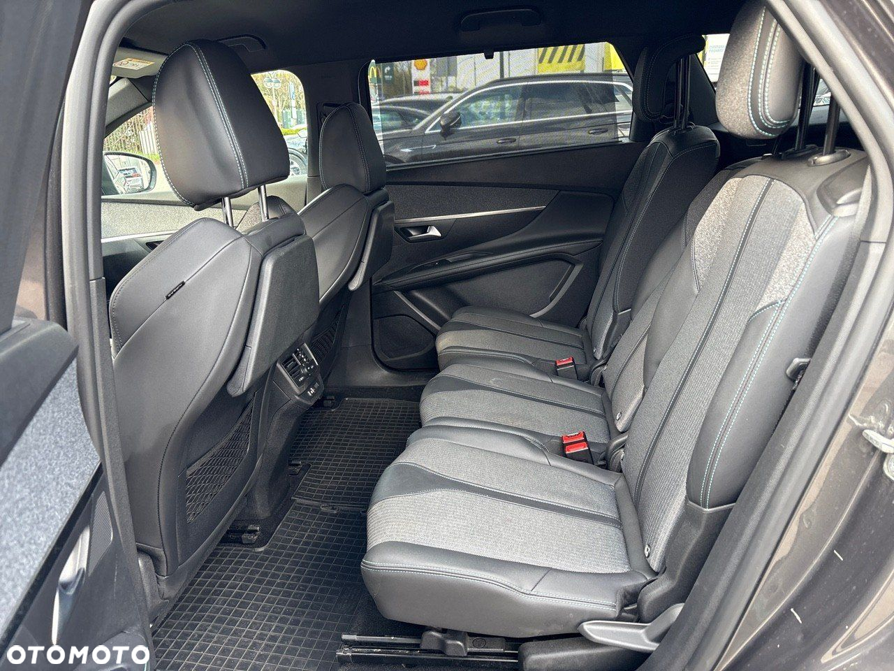 Peugeot 5008 1.5 BlueHDi Allure S&S EAT8 - 10