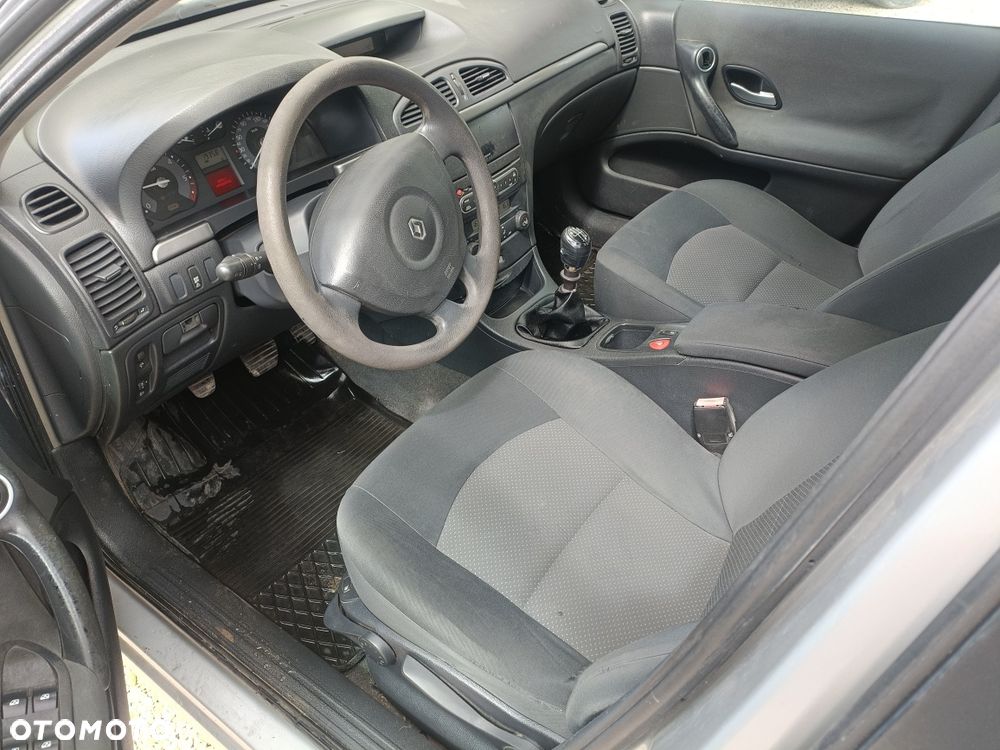 Renault Laguna - 7