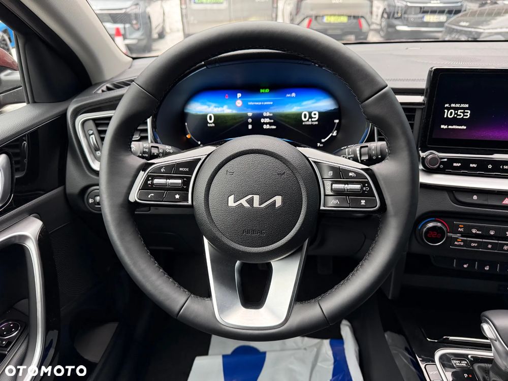 Kia XCeed 1.6 T-GDI Business Line DCT - 22