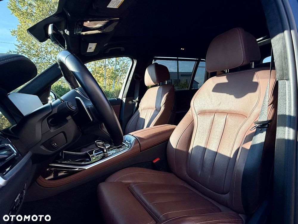 BMW X7 xDrive40i - 6
