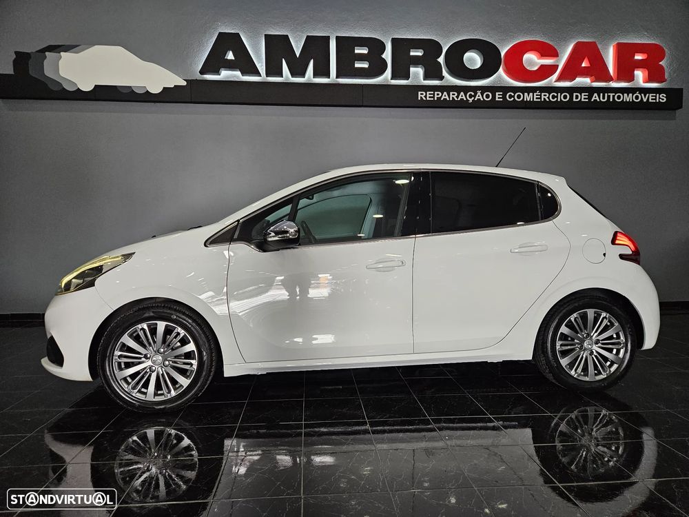 Peugeot 208 1.2 PureTech Allure - 3