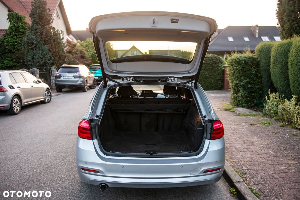 BMW Seria 3 320d DPF Edition Fleet - 14