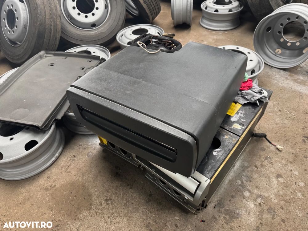 Frigider Original Scania Camion din DEZMEMBRARI - 3