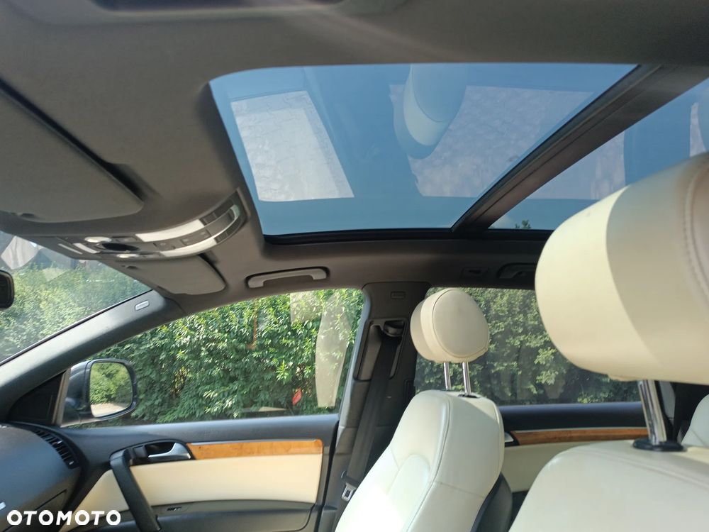 Audi Q7 4.2 FSI Quattro Tiptronic - 11