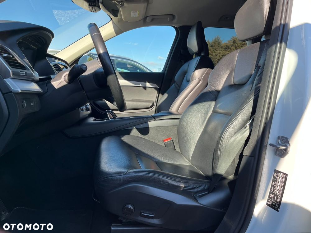 Volvo XC 90 - 12