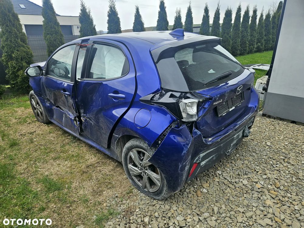 Mazda 2 - 3