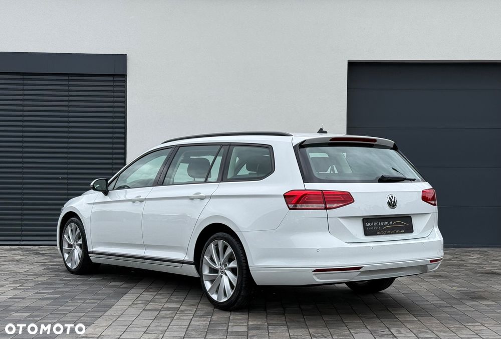 Volkswagen Passat 2.0 TDI (BlueMotion Technology) Comfortline - 6