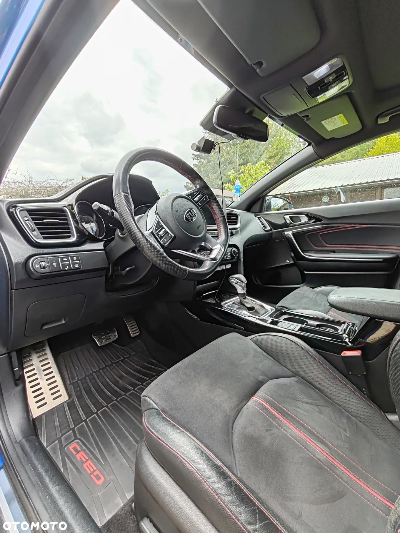 Kia ProCeed 1.6 T-GDI GT DCT - 9