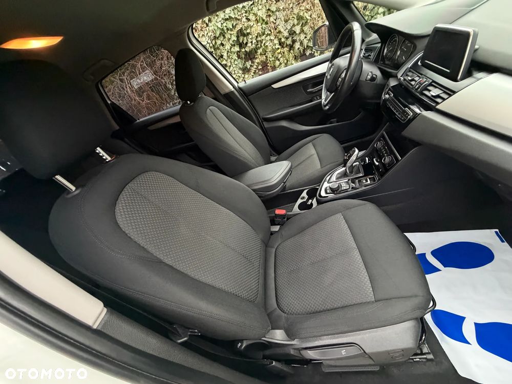 BMW Seria 2 218i GPF - 13