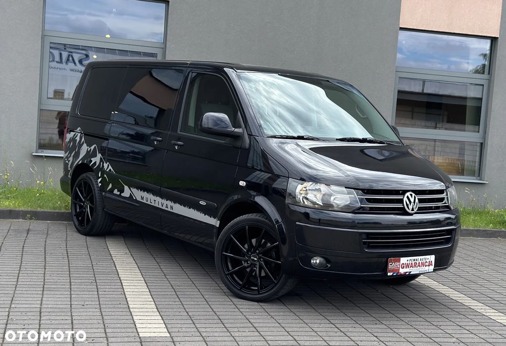 Volkswagen Multivan - 2