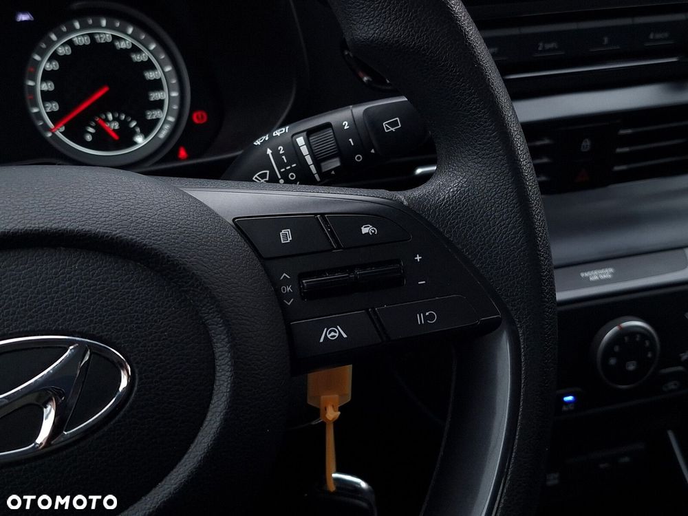 Hyundai i20 - 20