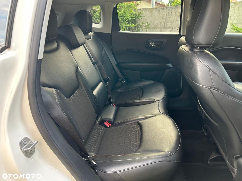 Jeep Compass 2.0 MultiJet Active Drive Automatik Limited - 25