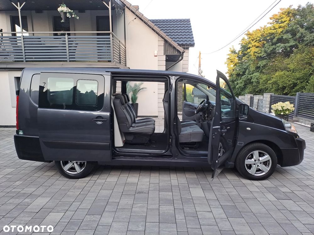Opel Vivaro - 33