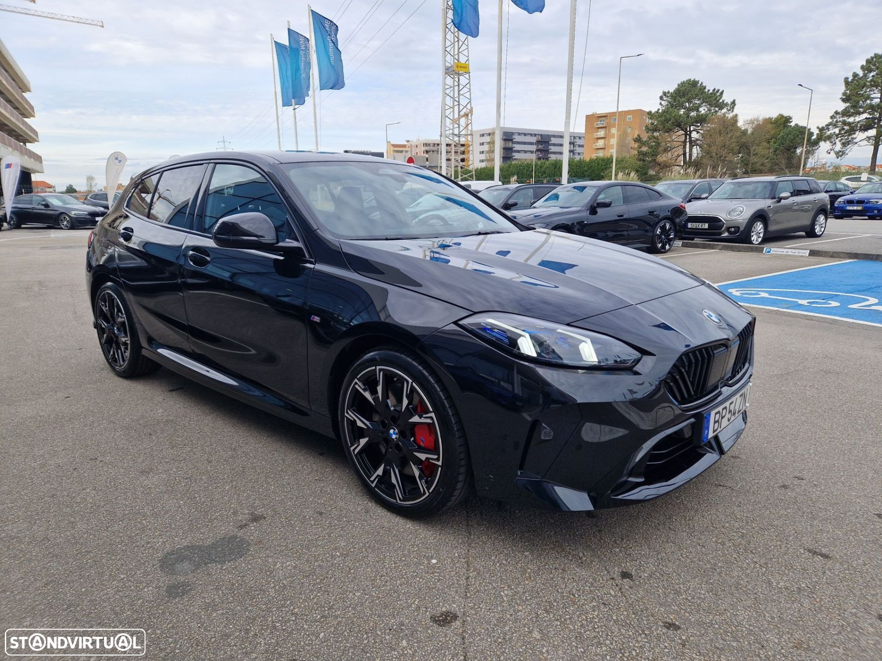 BMW 118 d Pack Desportivo M Pro - 3